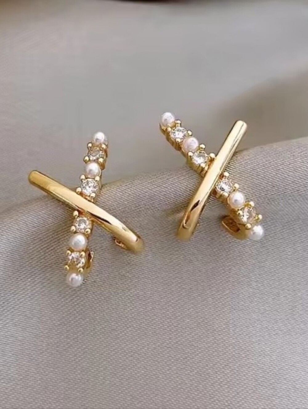 NEW 14K Gold Plated Pearl & Crystal X-Design Stud Earrings